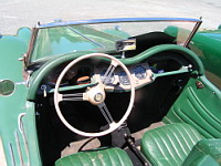 MG TF Midget verte (1953-55)(Rhone, 2014) (3)